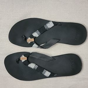 Reef sandals